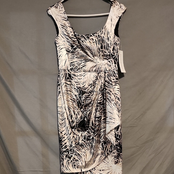 Maggy London Dresses & Skirts - Maggy London NWT Asymmetrical Black and White Dress